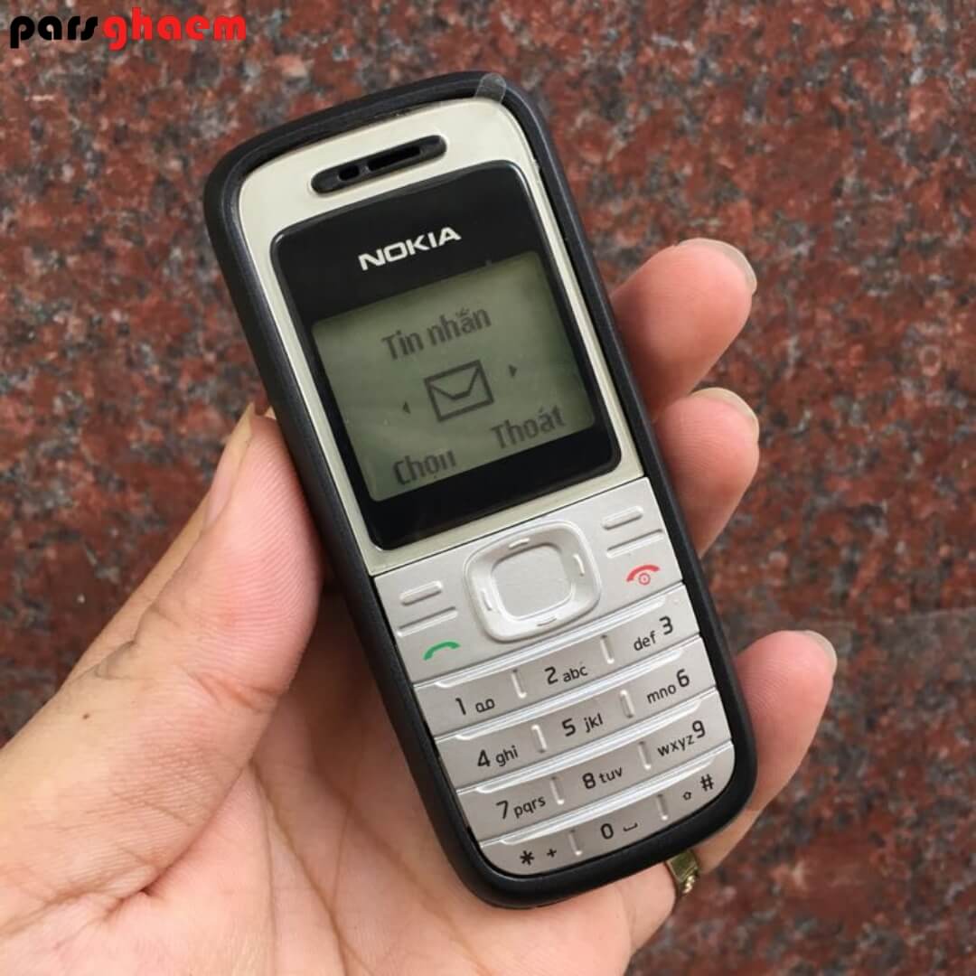 Nokia1200 single SIM mobile phone
